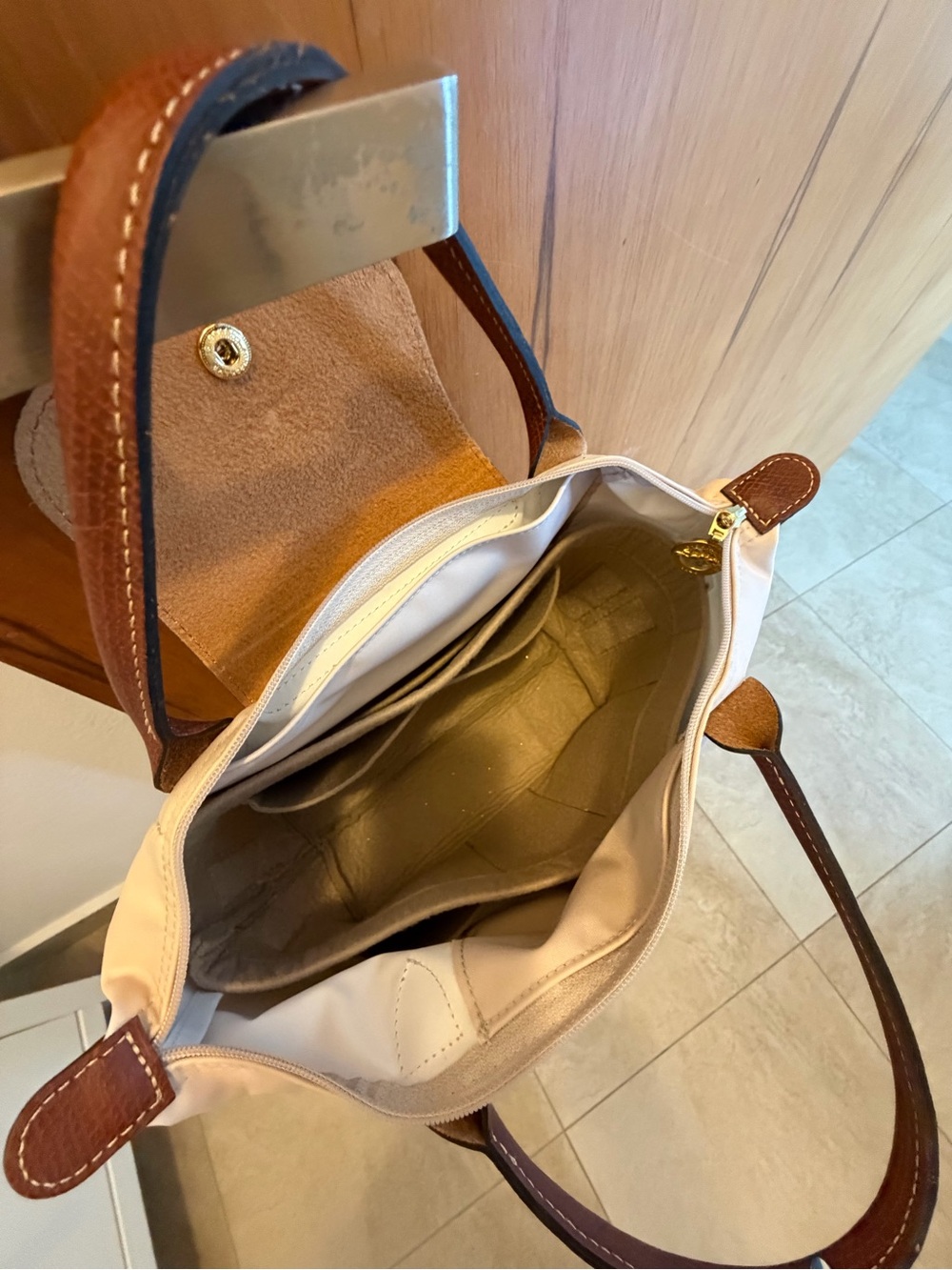 Longchamp Cream Tote with Brown Leather Trim - Picture 2 of 6